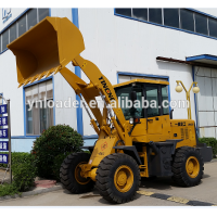 Cheap Chinese Farm Loader YN930D Working on Farm